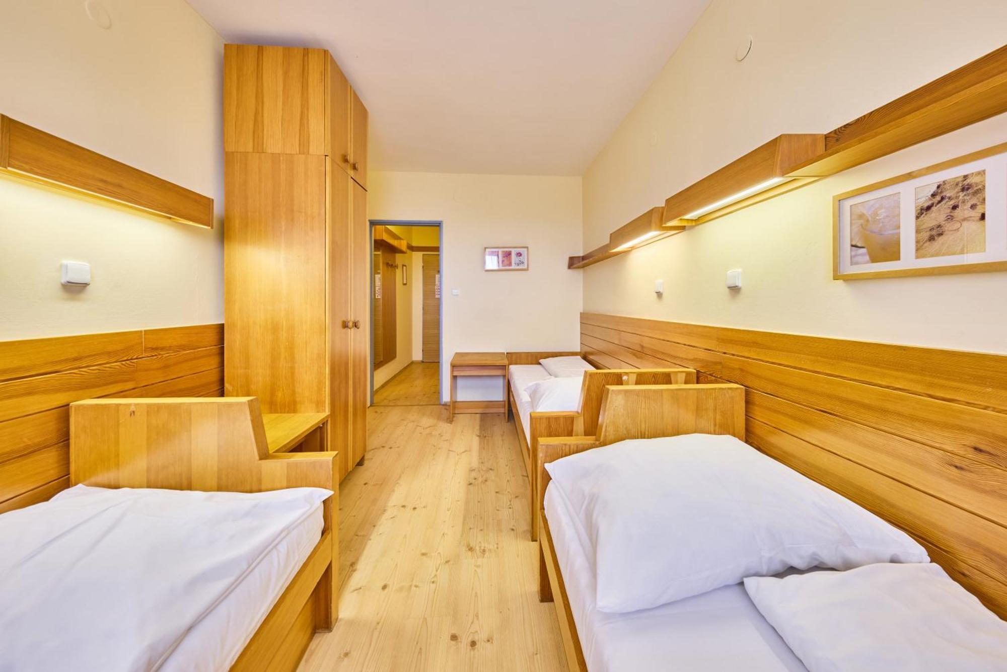 Hotel Cerna Bouda Janské Lázně Esterno foto