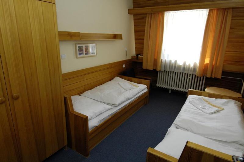 Hotel Cerna Bouda Janské Lázně Esterno foto