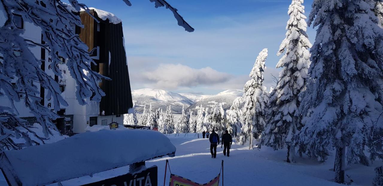 Hotel Cerna Bouda Janské Lázně Esterno foto